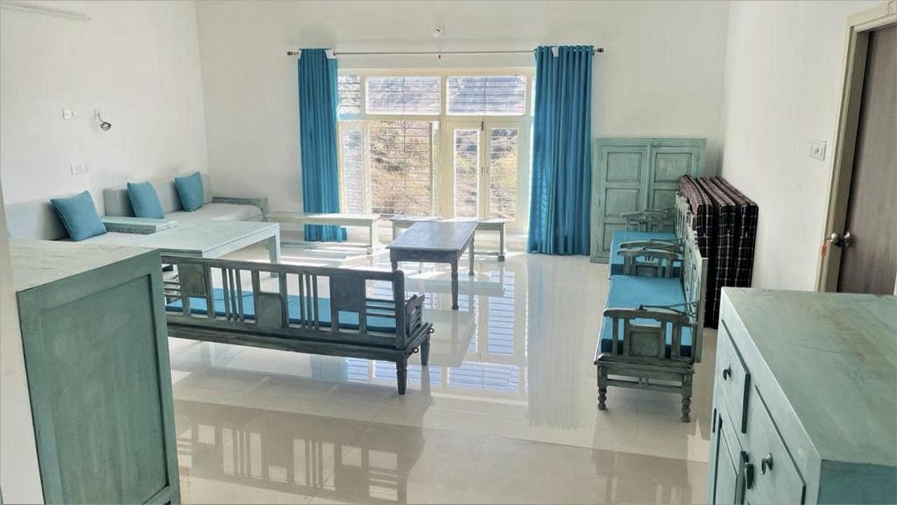 Shikhar Bunglow - A Stunning Valley View Bungalow In Mount Abu Bed and Breakfast Exterior foto